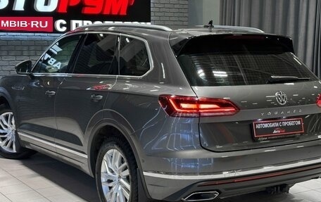 Volkswagen Touareg III, 2019 год, 4 150 000 рублей, 9 фотография