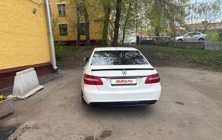 Mercedes-Benz E-Класс, 2013 год, 1 900 000 рублей, 5 фотография