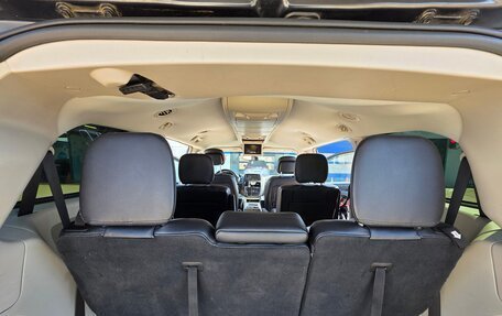 Chrysler Town & Country V рестайлинг, 2013 год, 1 700 000 рублей, 16 фотография