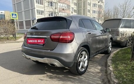 Mercedes-Benz GLA, 2019 год, 2 300 000 рублей, 5 фотография