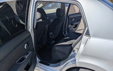Nissan Tiida, 2011 год, 770 000 рублей, 13 фотография