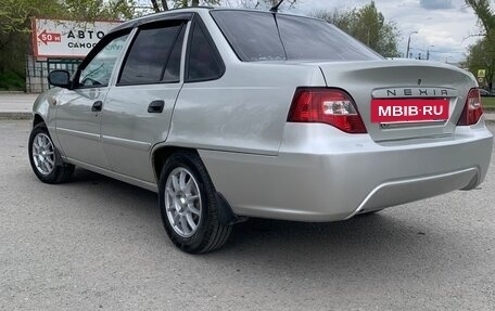 Daewoo Nexia I рестайлинг, 2009 год, 300 000 рублей, 4 фотография