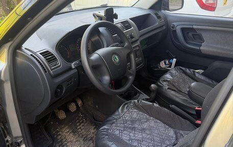 Skoda Fabia II, 2009 год, 390 000 рублей, 13 фотография