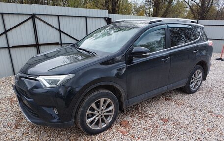 Toyota RAV4, 2019 год, 3 100 000 рублей, 4 фотография