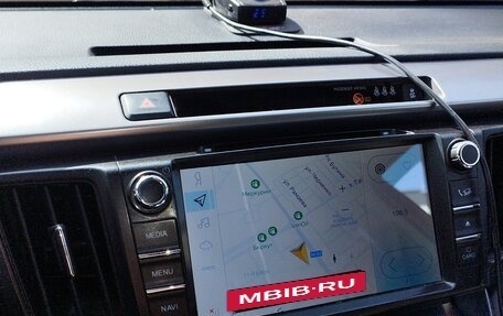 Toyota RAV4, 2019 год, 3 100 000 рублей, 10 фотография