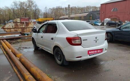 Renault Logan II, 2016 год, 350 000 рублей, 4 фотография