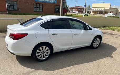 Opel Astra J, 2013 год, 1 050 000 рублей, 5 фотография
