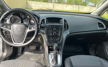 Opel Astra J, 2013 год, 1 050 000 рублей, 13 фотография