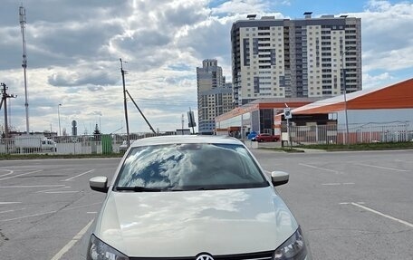 Volkswagen Polo VI (EU Market), 2011 год, 685 000 рублей, 2 фотография