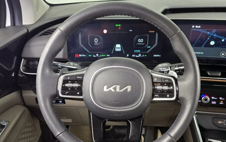 KIA Carnival, 2024 год, 4 690 173 рублей, 6 фотография