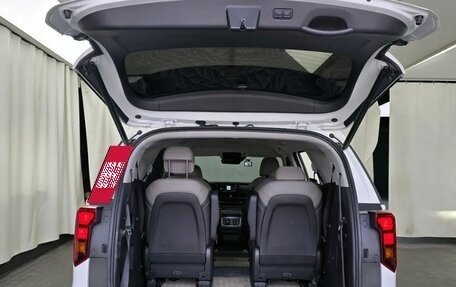 KIA Carnival, 2024 год, 4 690 173 рублей, 13 фотография