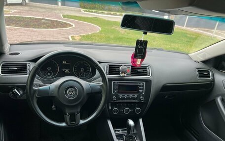 Volkswagen Jetta VI, 2013 год, 1 100 000 рублей, 5 фотография
