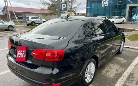 Volkswagen Jetta VI, 2013 год, 1 100 000 рублей, 2 фотография