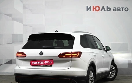 Volkswagen Touareg III, 2019 год, 5 390 000 рублей, 7 фотография