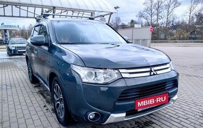 Mitsubishi Outlander III рестайлинг 3, 2014 год, 1 799 000 рублей, 1 фотография