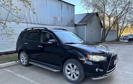Mitsubishi Outlander III рестайлинг 3, 2011 год, 1 285 000 рублей, 5 фотография