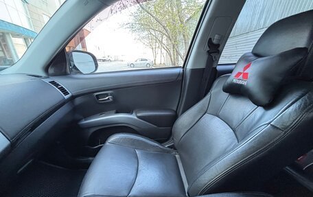 Mitsubishi Outlander III рестайлинг 3, 2011 год, 1 285 000 рублей, 13 фотография