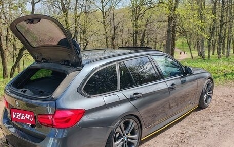 BMW 3 серия, 2017 год, 3 600 000 рублей, 10 фотография