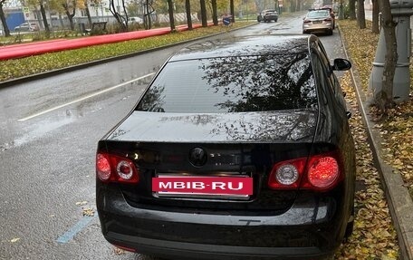Volkswagen Jetta VI, 2010 год, 550 000 рублей, 3 фотография
