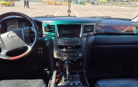 Lexus LX III, 2011 год, 3 650 000 рублей, 12 фотография