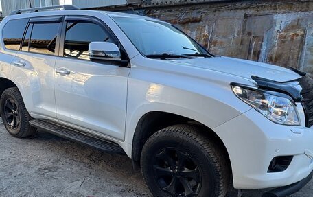 Toyota Land Cruiser Prado 150 рестайлинг 2, 2012 год, 3 000 000 рублей, 3 фотография
