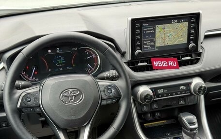 Toyota RAV4, 2020 год, 3 350 000 рублей, 18 фотография