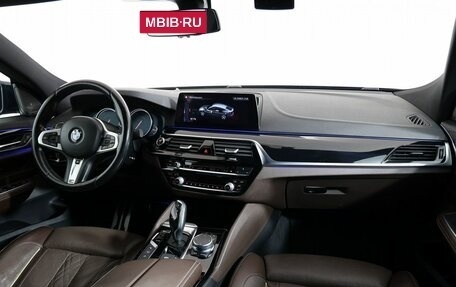 BMW 6 серия, 2018 год, 3 650 000 рублей, 14 фотография