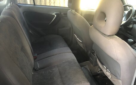 Toyota RAV4, 2002 год, 230 000 рублей, 8 фотография