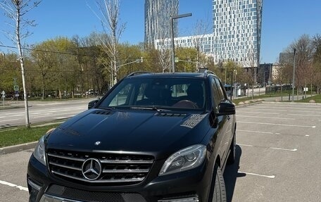 Mercedes-Benz M-Класс, 2012 год, 2 800 000 рублей, 2 фотография