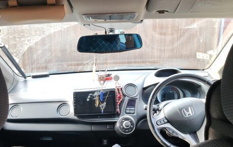 Honda Insight II рестайлинг, 2010 год, 600 000 рублей, 6 фотография