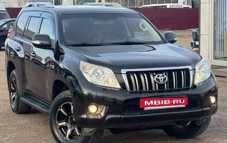 Toyota Land Cruiser Prado 150 рестайлинг 2, 2010 год, 1 780 000 рублей, 13 фотография