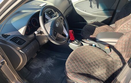 Hyundai Solaris II рестайлинг, 2015 год, 1 150 000 рублей, 9 фотография