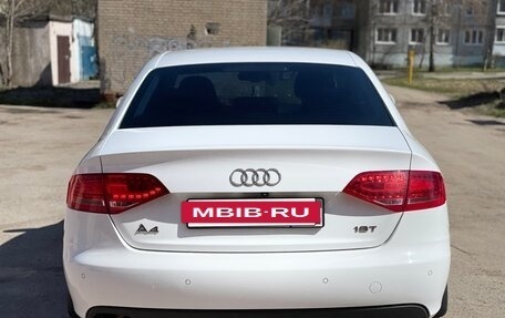 Audi A4, 2010 год, 959 000 рублей, 5 фотография