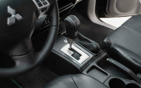 Mitsubishi Pajero Sport II рестайлинг, 2015 год, 1 990 000 рублей, 8 фотография