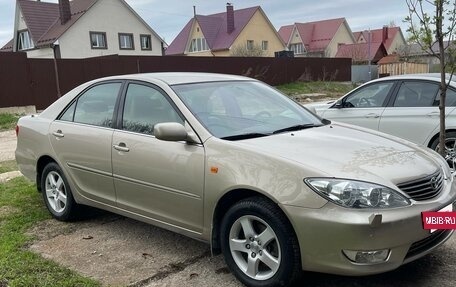 Toyota Camry V40, 2004 год, 1 375 000 рублей, 3 фотография