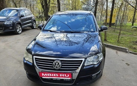 Volkswagen Passat B6, 2008 год, 585 000 рублей, 2 фотография