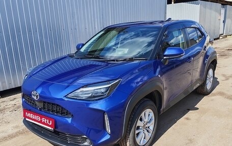 Toyota Yaris Cross, 2021 год, 2 000 000 рублей, 8 фотография