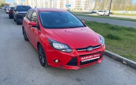 Ford Focus III, 2013 год, 900 000 рублей, 2 фотография