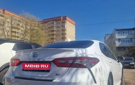 Toyota Camry, 2019 год, 2 830 000 рублей, 2 фотография