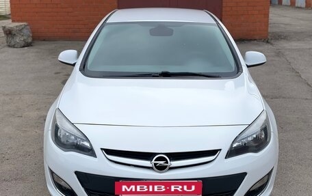 Opel Astra J, 2012 год, 775 000 рублей, 2 фотография