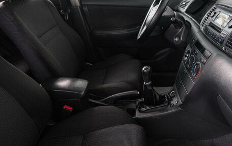 Toyota Corolla, 2005 год, 549 000 рублей, 15 фотография