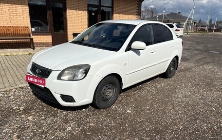 KIA Rio II, 2011 год, 450 000 рублей, 2 фотография