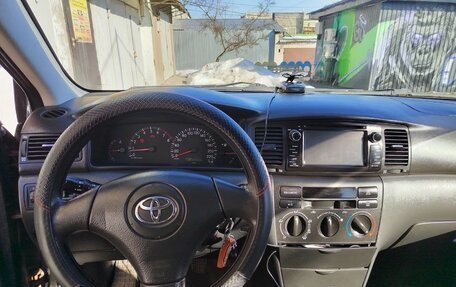 Toyota Corolla, 2004 год, 645 000 рублей, 7 фотография