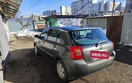 Toyota Corolla, 2004 год, 645 000 рублей, 5 фотография