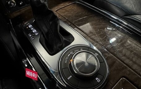 Infiniti QX56, 2012 год, 1 600 000 рублей, 11 фотография