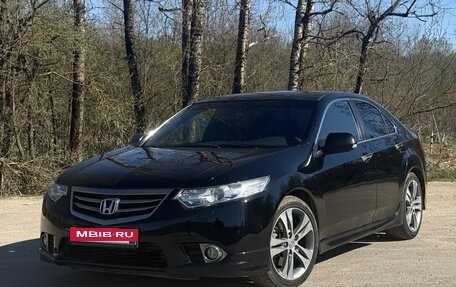 Honda Accord VIII рестайлинг, 2011 год, 1 700 000 рублей, 1 фотография