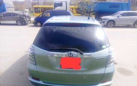 Honda Fit Shuttle I рестайлинг, 2012 год, 870 000 рублей, 1 фотография