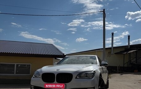 BMW 7 серия, 2012 год, 1 600 000 рублей, 1 фотография