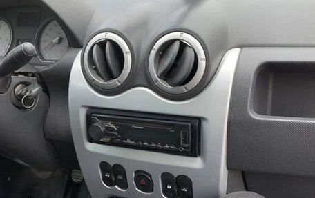 Renault Logan I, 2011 год, 500 000 рублей, 10 фотография