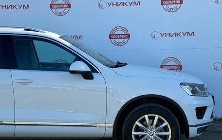 Volkswagen Touareg III, 2015 год, 3 099 000 рублей, 18 фотография
